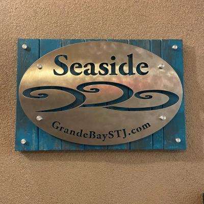 SEASIDE AT GRANDE BAY RESORT