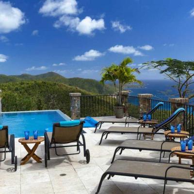 SOUTH SHORE VILLA