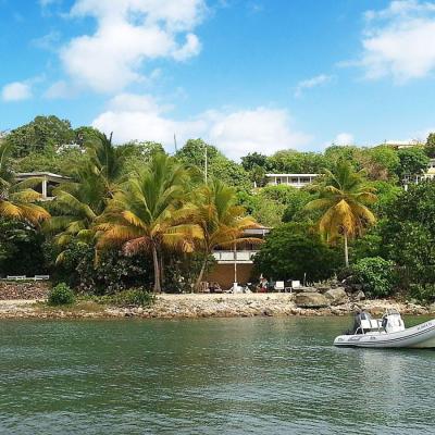 STRING OF PEARLS – BEACHFRONT