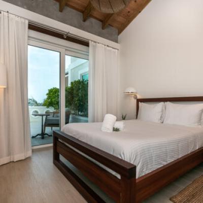 Wharfside Village Hotel Queen Beach